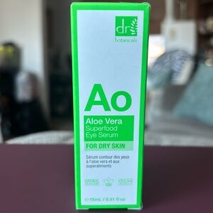 Aloe Vera superfood eye serum